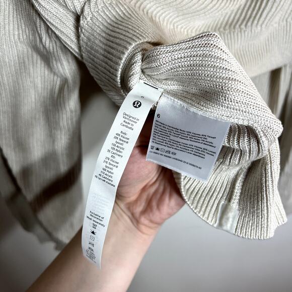 NWOT Lululemon Cream Reversible Crossover Sweater - Picture 4 of 4